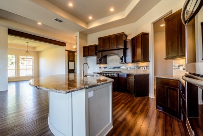 3007 Crystal Falls