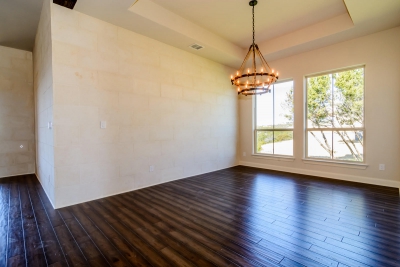 3007 Crystal Falls