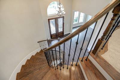 5810 Stratton Woods