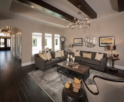 5815 Stratton Woods