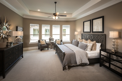 5815 Stratton Woods